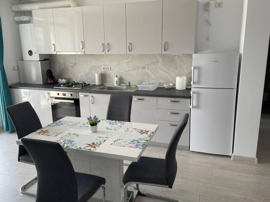 Rebreanu Residence Lux Apartmen Тимишоара Экстерьер фото